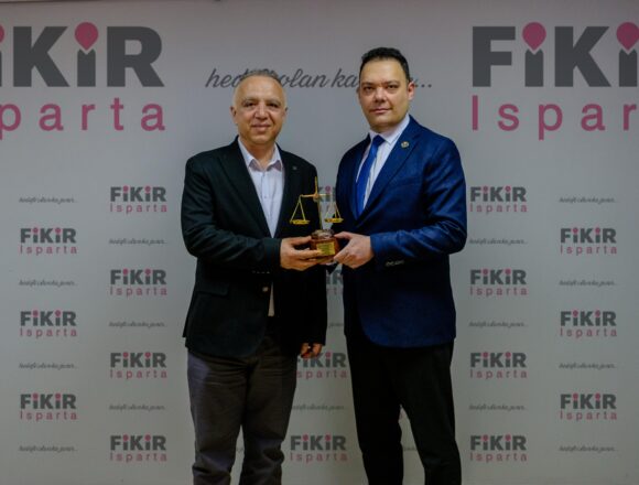 2.gorsel.1 Isparta Barosu’ndan Fikir Isparta Topluluğu’na Ziyaret: İş dünyası ve hukuk alanında iş birliği mesajı