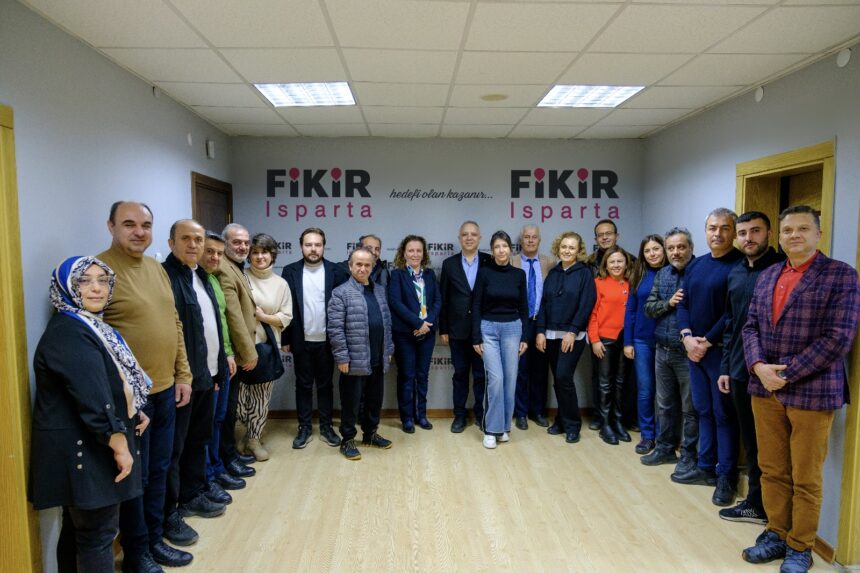 Fikir Isparta Topluluğu’nda “bağımlılık” konuşuldu: Uzm. Psikiyatri Hemşiresi ve Mimar Dr. Apaydın’dan çarpıcı tespitler