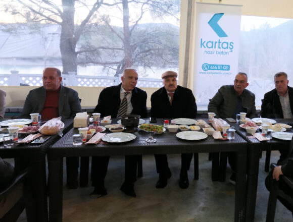 Başlıksız-2 Fikir Isparta’nın Gönen İftar Buluşması Kartaş Hazır Beton Ev Sahipliğinde Gerçekleşti